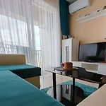 Luxurious Landing Apartment